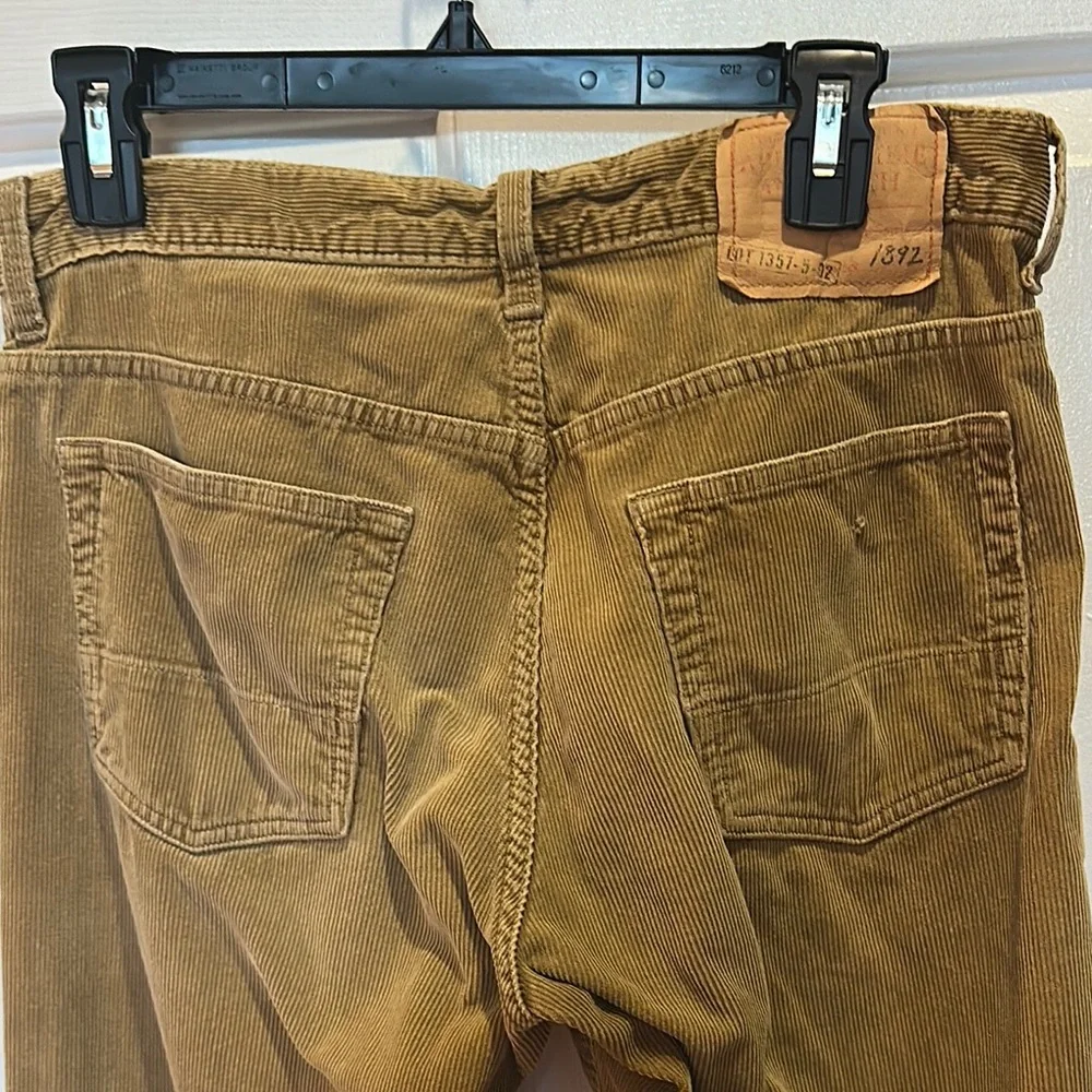 Abercrombie & Fitch. Corduroy Men’s Pants in light Brown/tan Button fly boot cut - Picture 6 of 13